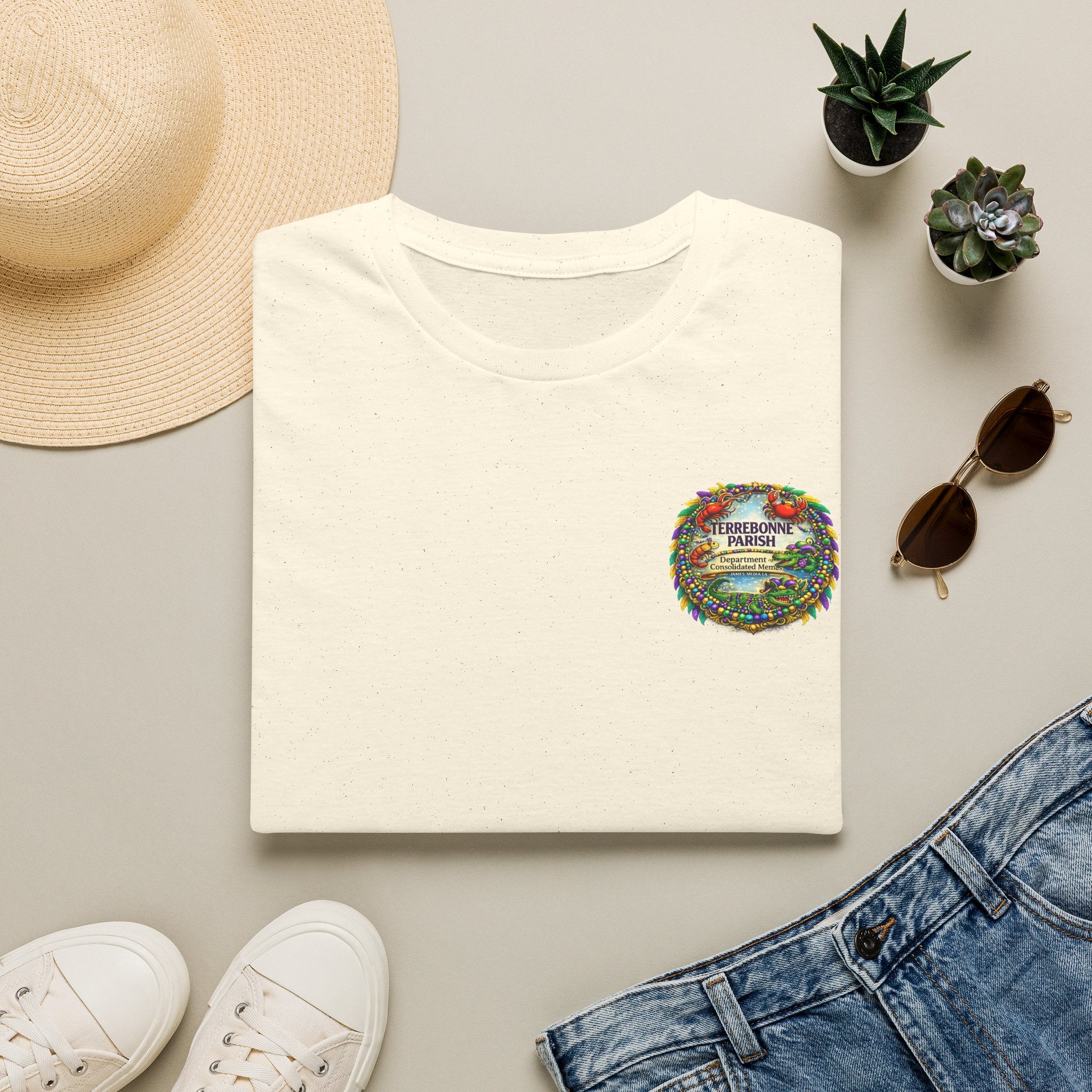 T-Shirt — Vintage Floral Crest “Find Your Paradise” Pocket Tee