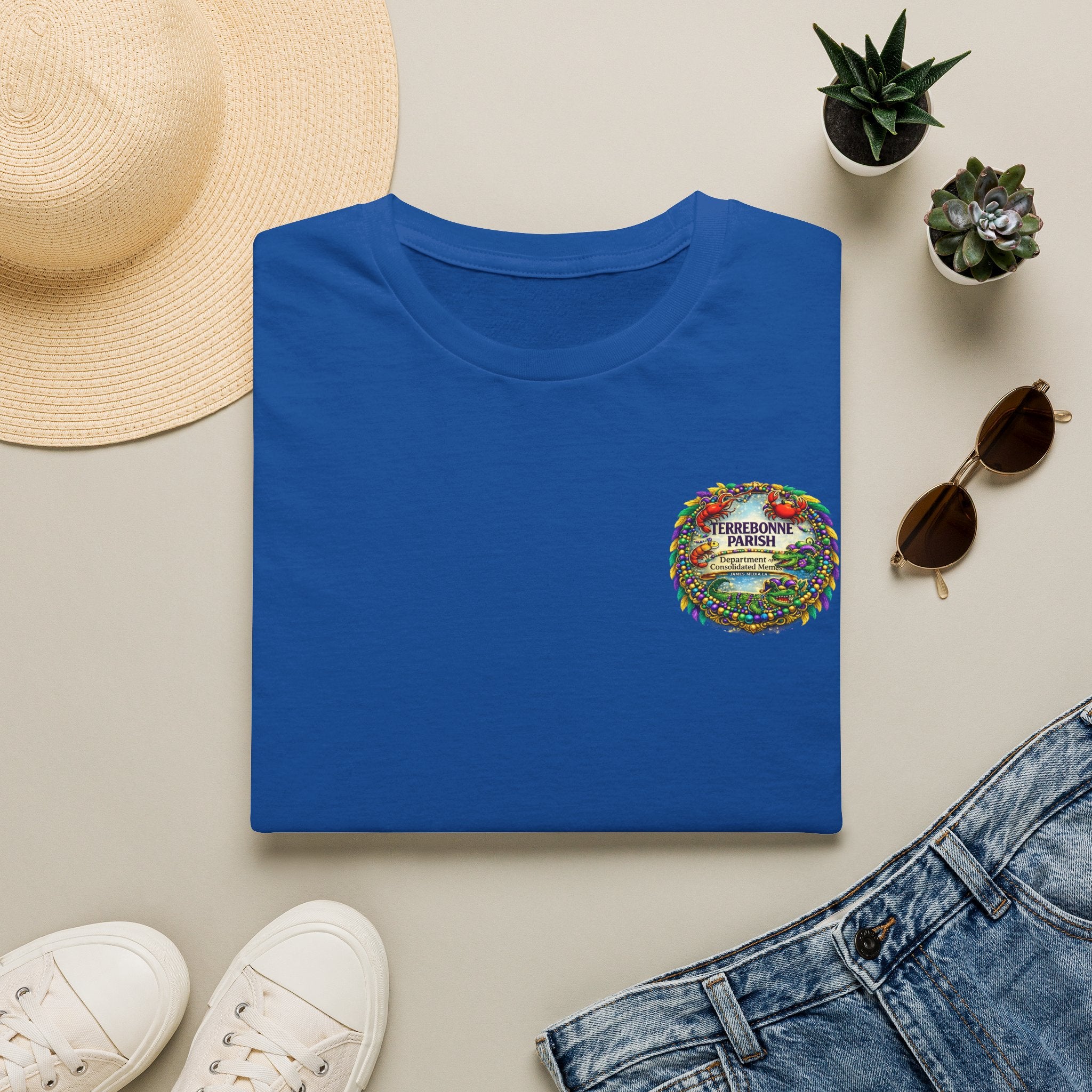 T-Shirt — Vintage Floral Crest “Find Your Paradise” Pocket Tee
